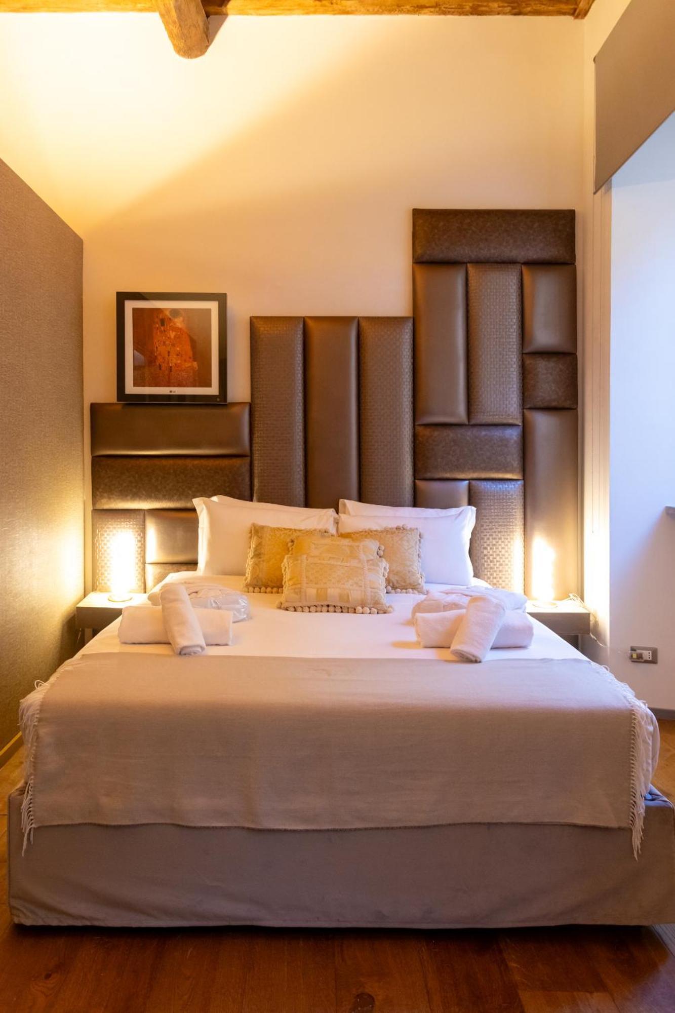 Fontana Di Trevi Roma Luxury Suite Kültér fotó